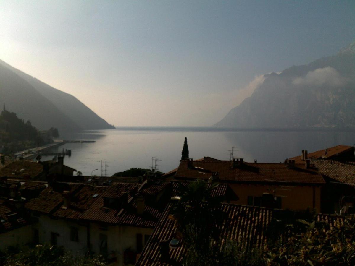 Hotel Villa Verde Torbole Sul Garda Exteriör bild