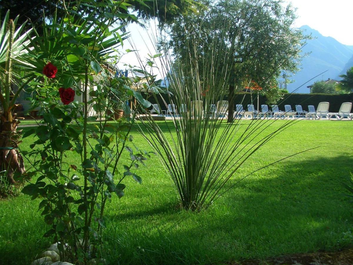 Hotel Villa Verde Torbole Sul Garda Exteriör bild