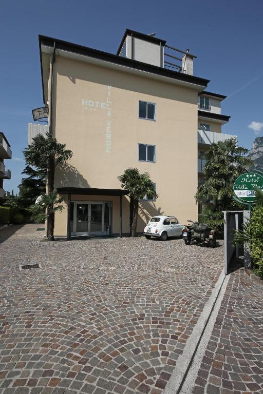 Hotel Villa Verde Torbole Sul Garda Exteriör bild