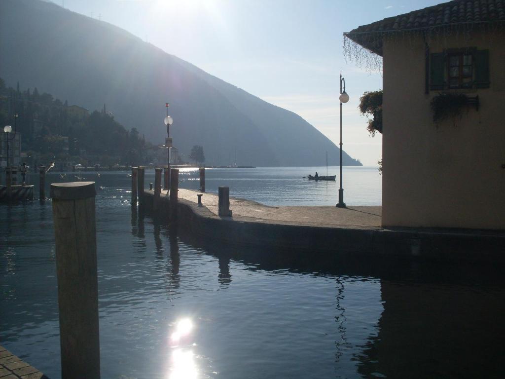Hotel Villa Verde Torbole Sul Garda Exteriör bild