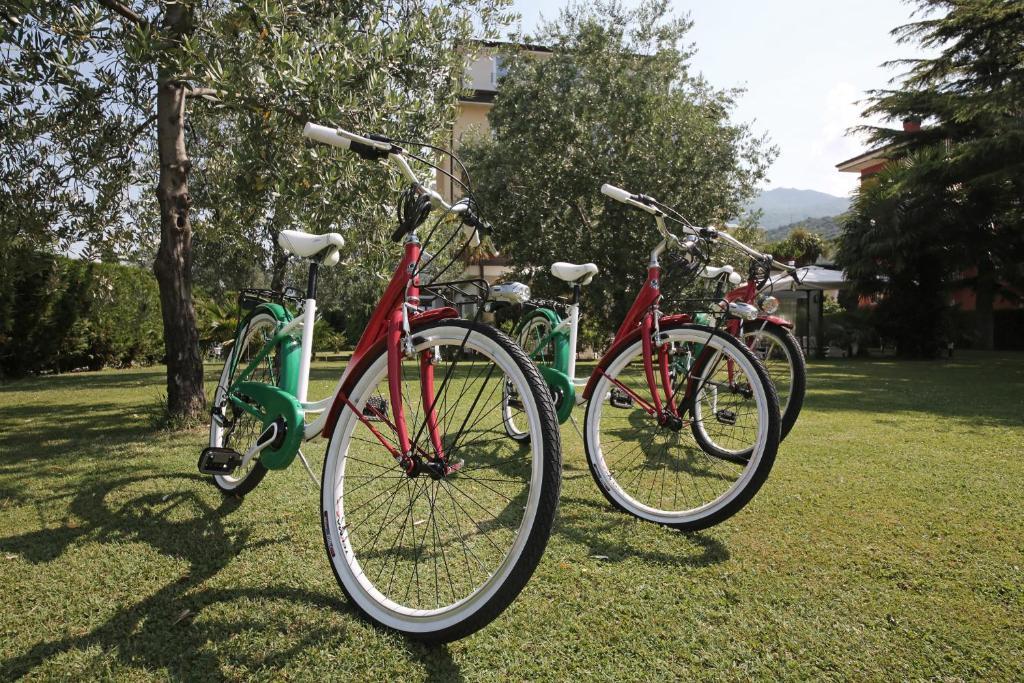 Hotel Villa Verde Torbole Sul Garda Exteriör bild